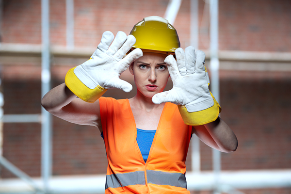 Start in die Fassadensaison: Die unterschätzte Gefahr bei Arbeiten im Freien